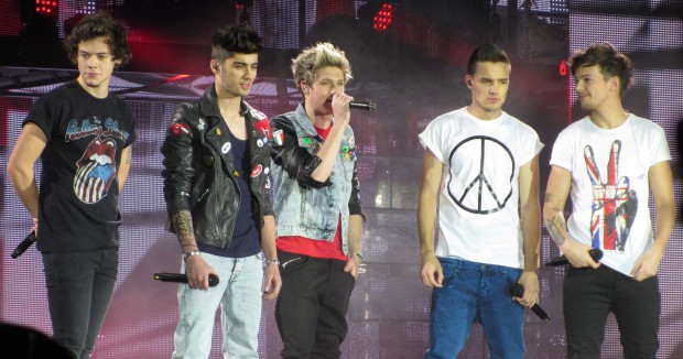 One Direction на сцене 