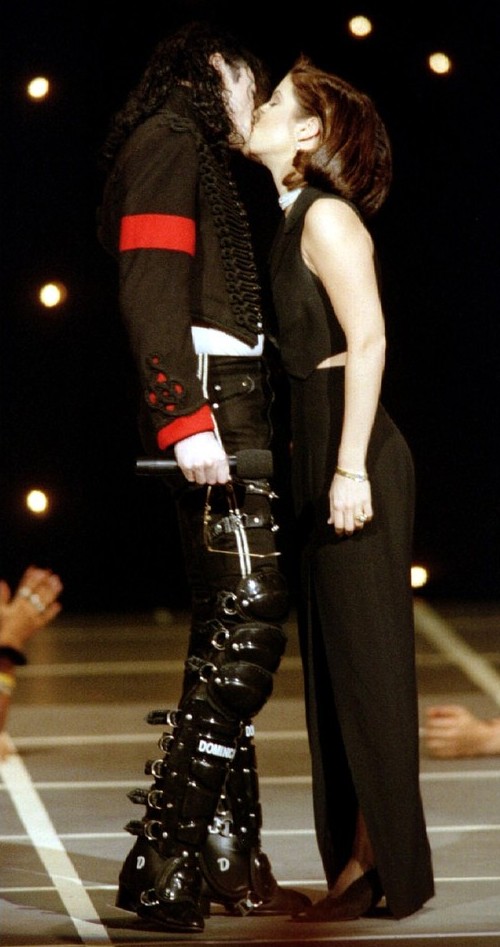 Майкл Джексон и Лиза-Мари Пресли, 1994 год