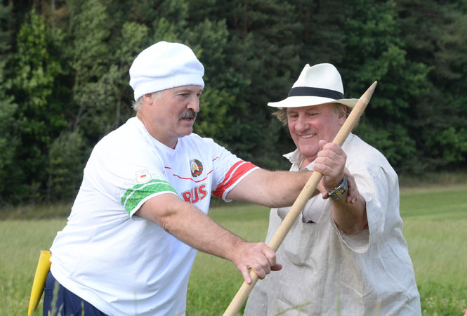 Жерар Депардье и Александр Лукашенко